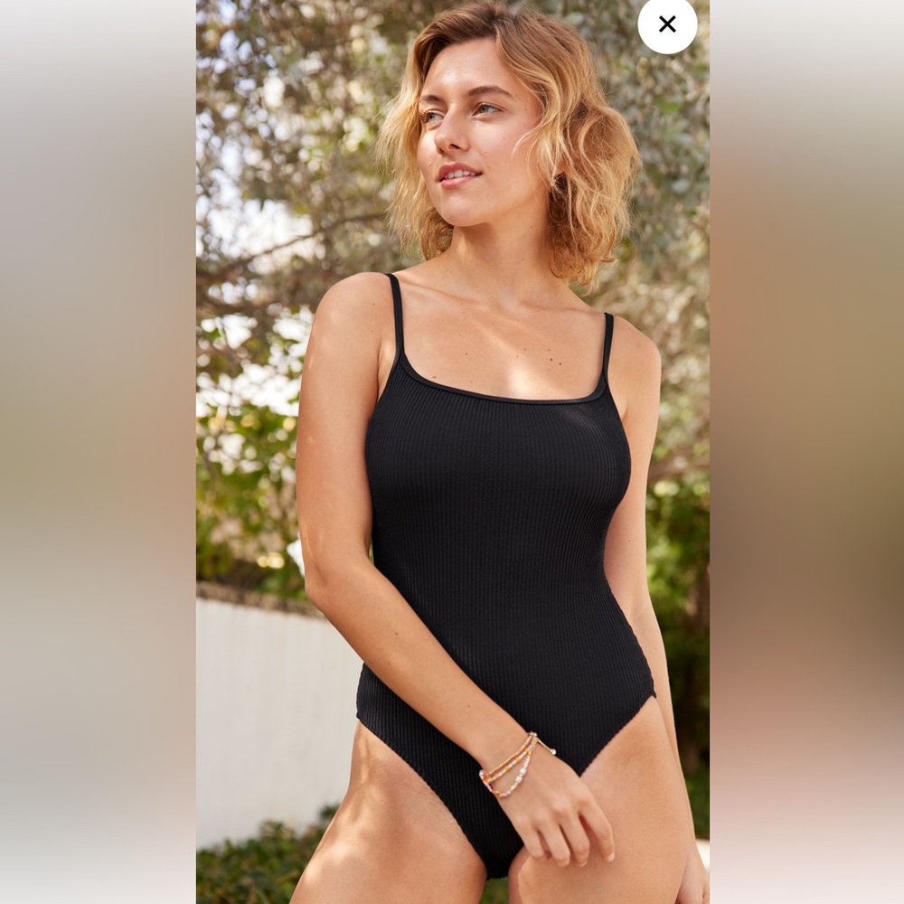 Aerie Swimsuit size Small Long NWOT